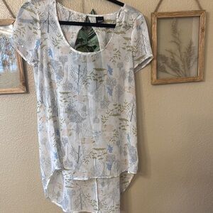 Disney Gray and White Asymmetrical Short Sleeve Blouse